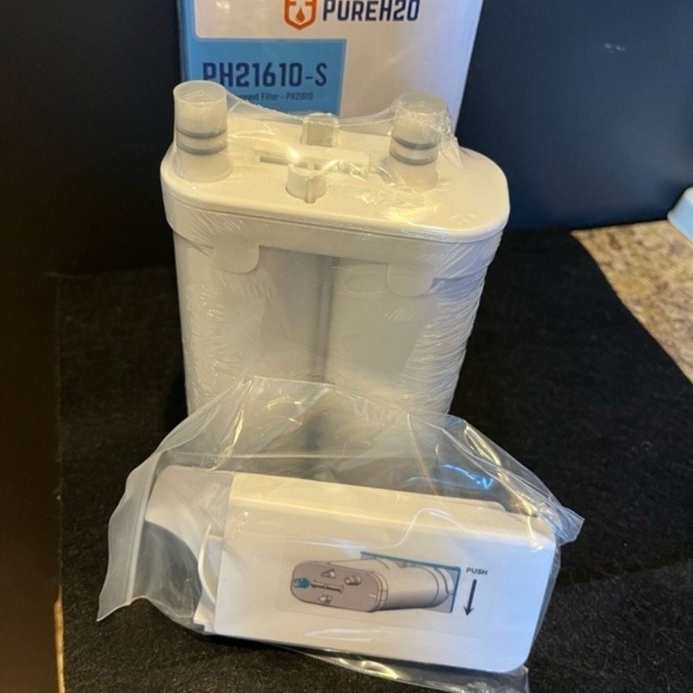 Refrigerator Filter PureH2O Water Filter PH21610S Frigidaire Kenmore Electrolux - Picture 5 of 9